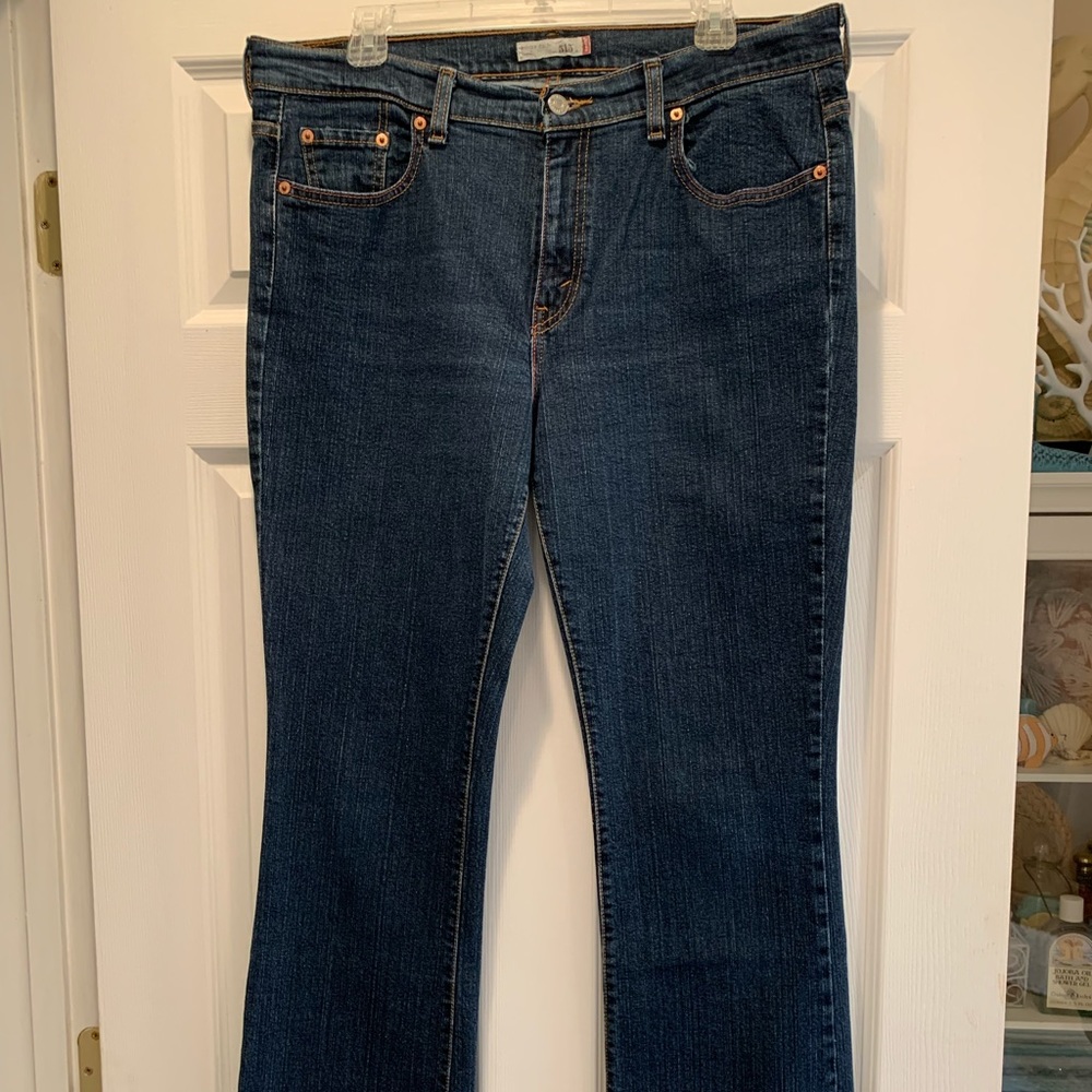 Vintage Levi's 515 Boot Cut Jeans Size 12 M